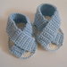 Sandalini  incrociati fatti a mano con cotone celeste e bianco, idea regalo.