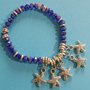 Bracciale elastico con cristalli blu e stelle marine