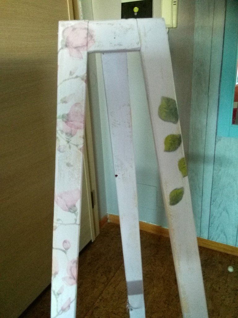 Set Di 4 Cavalletti In Legno ASelected - 40 Cm, Pieghevoli, Per Dipinti E Cornici, Da Tavolo - Foto 3