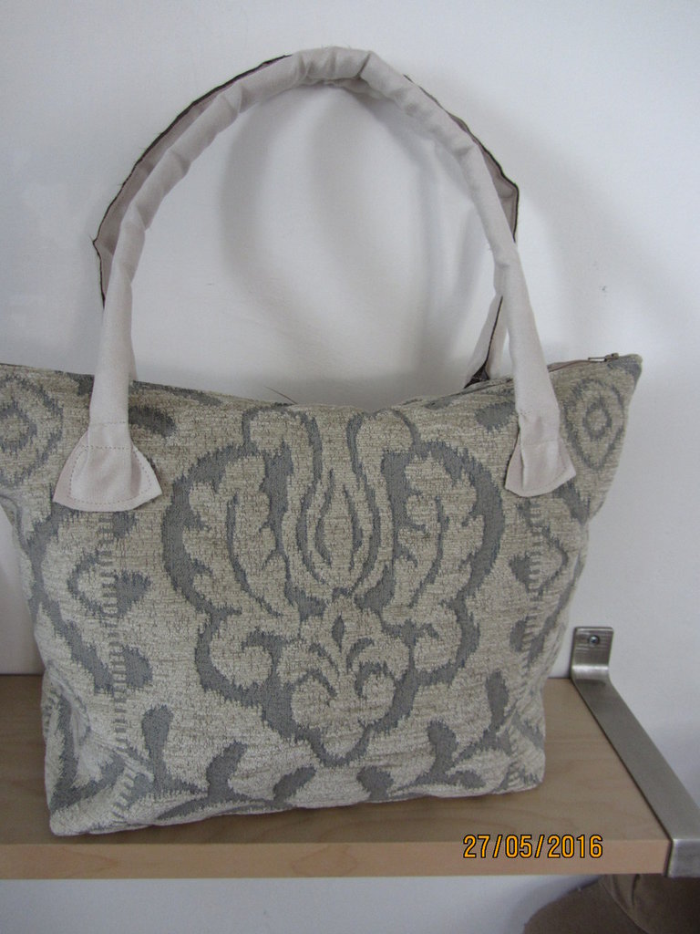 Moda Inverno 2025: I Vestiti In Velluto Che Faranno Tendenza - Foto 5