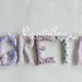 Greta: una ghirlanda di lettere in stoffa imbottite per decorare la cameretta con il suo nome