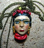 Collana Frida Kalho in pasta polimerica ARTE DA INDOSSARE