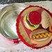 Scatola di latta rivestita in feltro, decorata con hamburger e hot dog feltro