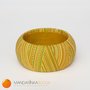 Bracciale multicolor giallo/verde/arancione effetto filo in pasta polimerica Fimo sulla base di legno
