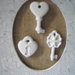 Quadretto decorativo in stile shabby  juta,chiavi serratura in gesso