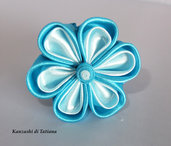 Elastico con fiore kanzashi colore azzurro