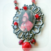 LITTLE RED RIDING HOOD necklace