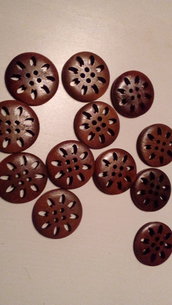 20 bottoni di legno