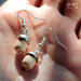 Piccoli orecchini con perle in conchiglia