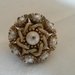 anello vintage con perle bianche e catenella dorata