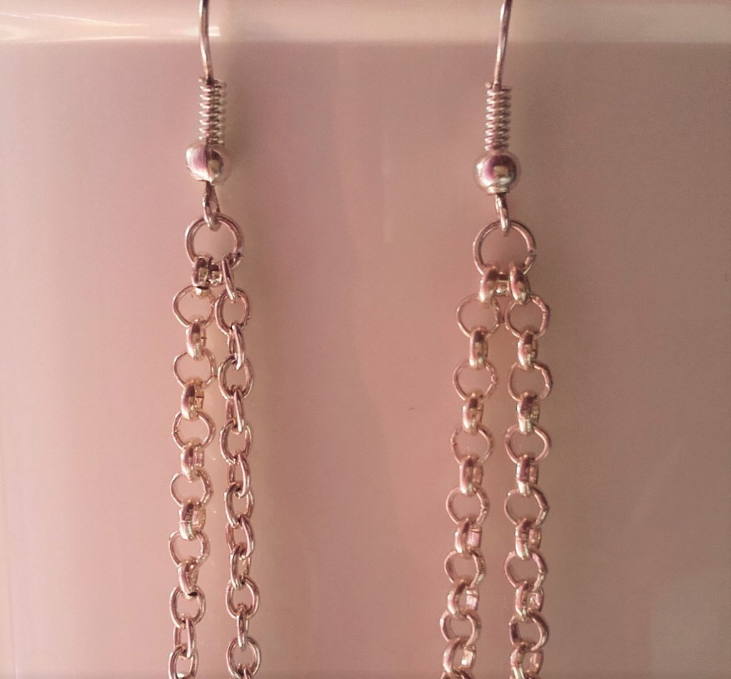 Orecchini pendenti da donna con zirconia cubica blu geometrica