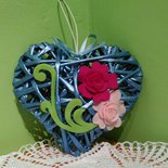 Cuore blu perlato con fiori idea regalo