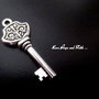 Charm ciondolo  chiave "La chiave" (35x15mm) (cod.0new)