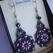 Orecchini pendenti duble face in tessitura di perle lilla e antracite