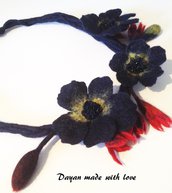 Collana di lana Fiori Blu Collana di lana Fiori Blu