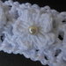 Completino crochet  battesimo bambina , scarpine, fascia capelli con fiori e perle, idea regalo.