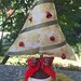 Natale - albero in tessuto dorato con campanelli rossi
