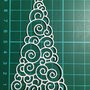 Forma albero di Natale fustellata
