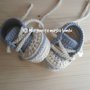 Scarpine sneakers neonato colore  panna e azzurro  - uncinetto - nascita - baby shower