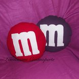 Cuscino M&M's M&M idea regalo San Valentino pillow handmade fatti a mano Pile Antipilling 