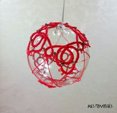 Pallina natalizia in vetro soffiato e pizzo chiacchierino PV5R7C