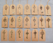 Set con 25 Tags + 25 piccole chiavi vintage