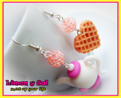 Cute tea pot and heart biscuit earrings alice in wonderland polimer clay tea party