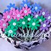 1 segnalibro, fiore in crepla montata su clip metallica in colore coordinato, ideale per regali speciali e bomboniere