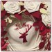 Corona di salice bianco con rose di lino bianco,rametti  e cuore con cervo rossi