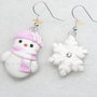 Orecchini omino di neve fiocco pupazzo rosa kawaii fimo regalo natale