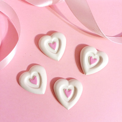 Gessetti cuore dipinti a mano Gessetti cuore dipinti a mano
