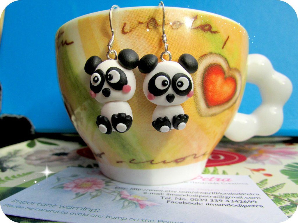 LONYOO Acrilico Anime Panda Orso Orecchini Dangle Goccia Gioielli Panda Carino Regali Donna Ragazze (Bianco