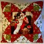 Cuscino Babbo Natale con la lista dei doni in patchwork fatto a mano