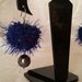 Orecchini pendenti con "fluffy" blu e perla Swarovski