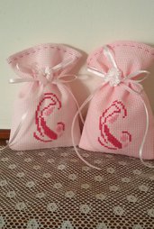 Inserzione riservata "n.90 sacchettini in tela aida rosa con ricamo madonnina