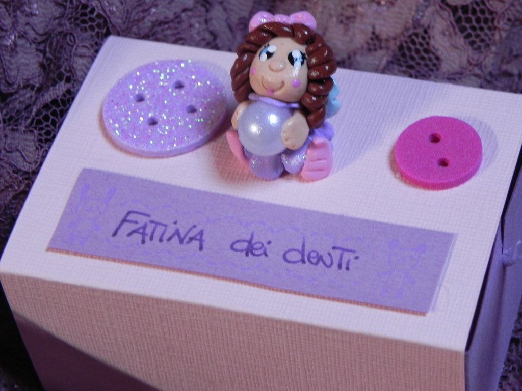 Cosa Fa La Fatina Dei Denti Con I Denti