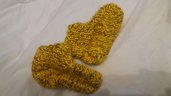 scarpette di lana gialla von filo marone