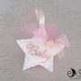 Bomboniera nascita e battesimo stellina portaconfetti imbottita bianca scritta baby rosa con piedini 