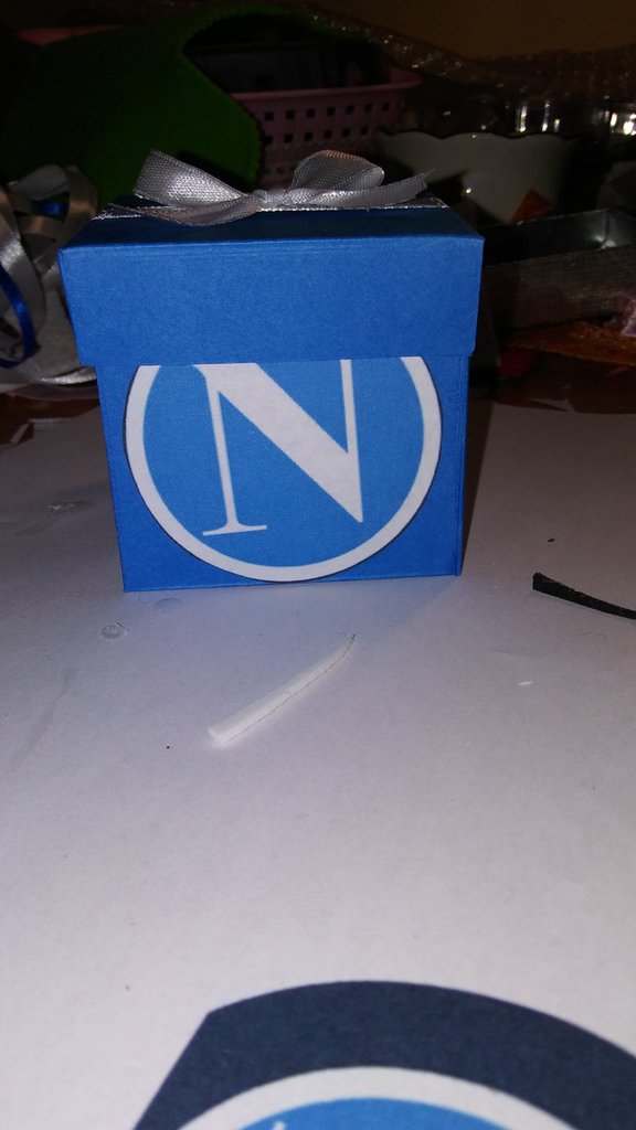 Gadget compleanni festa Feste Bomboniere di La creativita' su MissHobby