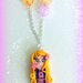 Collana con ciondolo in fimo Rapunzel handmade bambolina kawaii regalo compleanno bambina bomboniera
