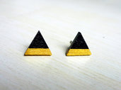 Orecchini Triangoli nero e oro, orecchini a lobo, orecchini in legno