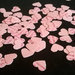 1000 coriandoli rosa a forma di cuore per coni matrimonio o bomboniere.