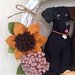 Ghirlanda benvenuto con due labrador e fiori di feltro