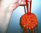bouquet a sfera con fiori di perline 