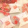 BOMBONIERA COMPLETA con confetti  - Battesimo nascita - fimo - SCARPINE con fiocco con scatolina SHABBY CHIC - bimba 
