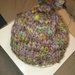 Cappello in pura lana con pon pon, lavorato a maglia in colori cangianti