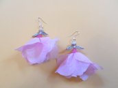 orecchini ballerina con petali di rosa e madre perla