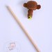 Scimmietta pencil topper, decorazione per matita in feltro e pannolenci (matita inclusa)