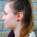 Orecchini pietra laccati rosso, orecchini a lobo, orecchini in pietra, orecchini minimalisti, orecchini moderni