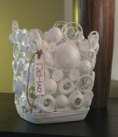 Vaso decorativo bianco fatto a mano in carta riciclata